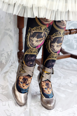 Limited venue purchase*JeJ Over the knee socks