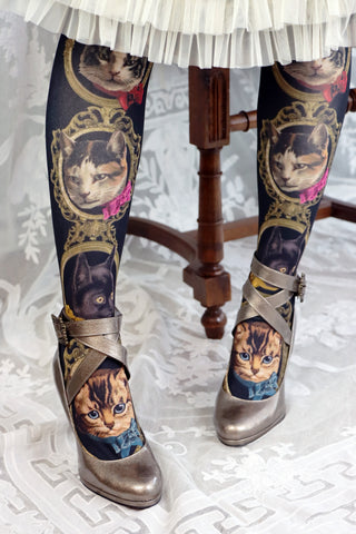 Limited venue purchase*JeJ Over the knee socks